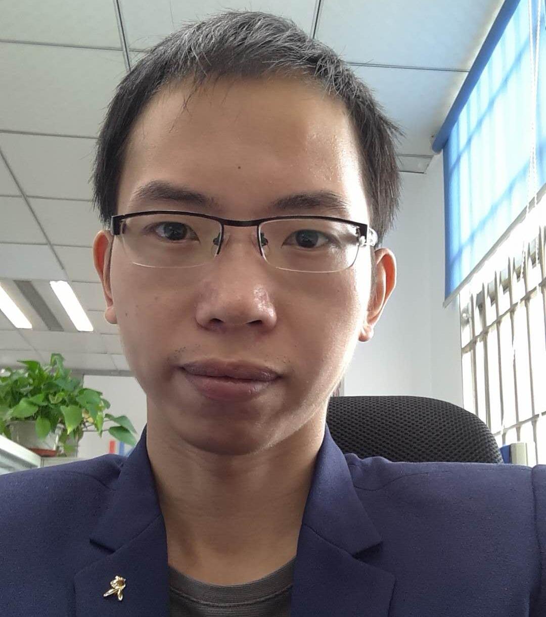 尹文輝獵頭顧問(wèn)